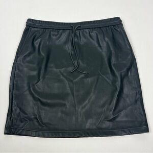 J. Jill NWT Black Pleather Mini Skirt Size Medium Petite